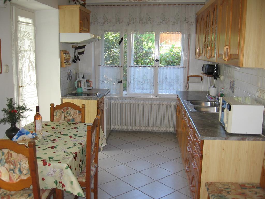 Családi Vendégház Eger Chambre photo